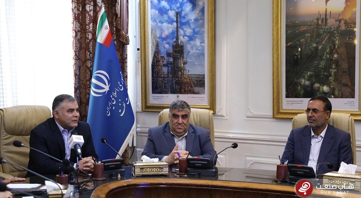 دیدار اعضای کمیسیون انرژی مجلس با وزیر نفت