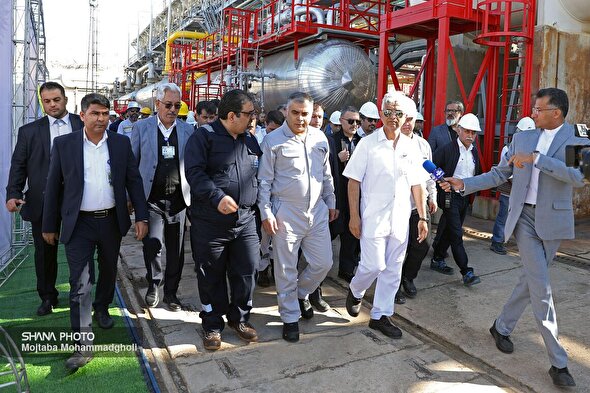 بازدید وزیر نفت از پالایشگاه فجر جم