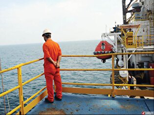 رئیس دیوان محاسبات: کارگران کشور‌های آسیای جنوب شرقی اطلاعات نفت ایران را دارند، اما مجلس و دیوان محاسبات نه!