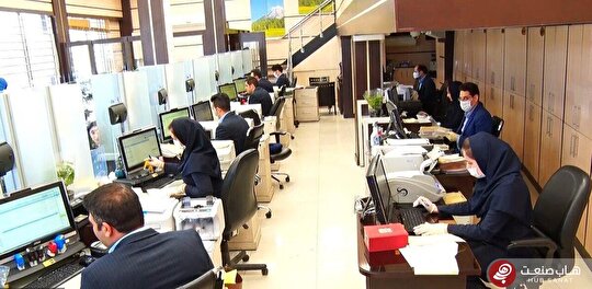 نماینده مجلس: نیرو‌های شرکتی را بیش از این برای اجرای طرح ساماندهی ناامید نکنید