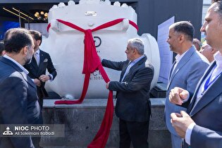 شیر توپی ۴۲ اینچ ساخت داخل با حضور مدیرعامل شرکت ملی نفت ایران رونمایی شد