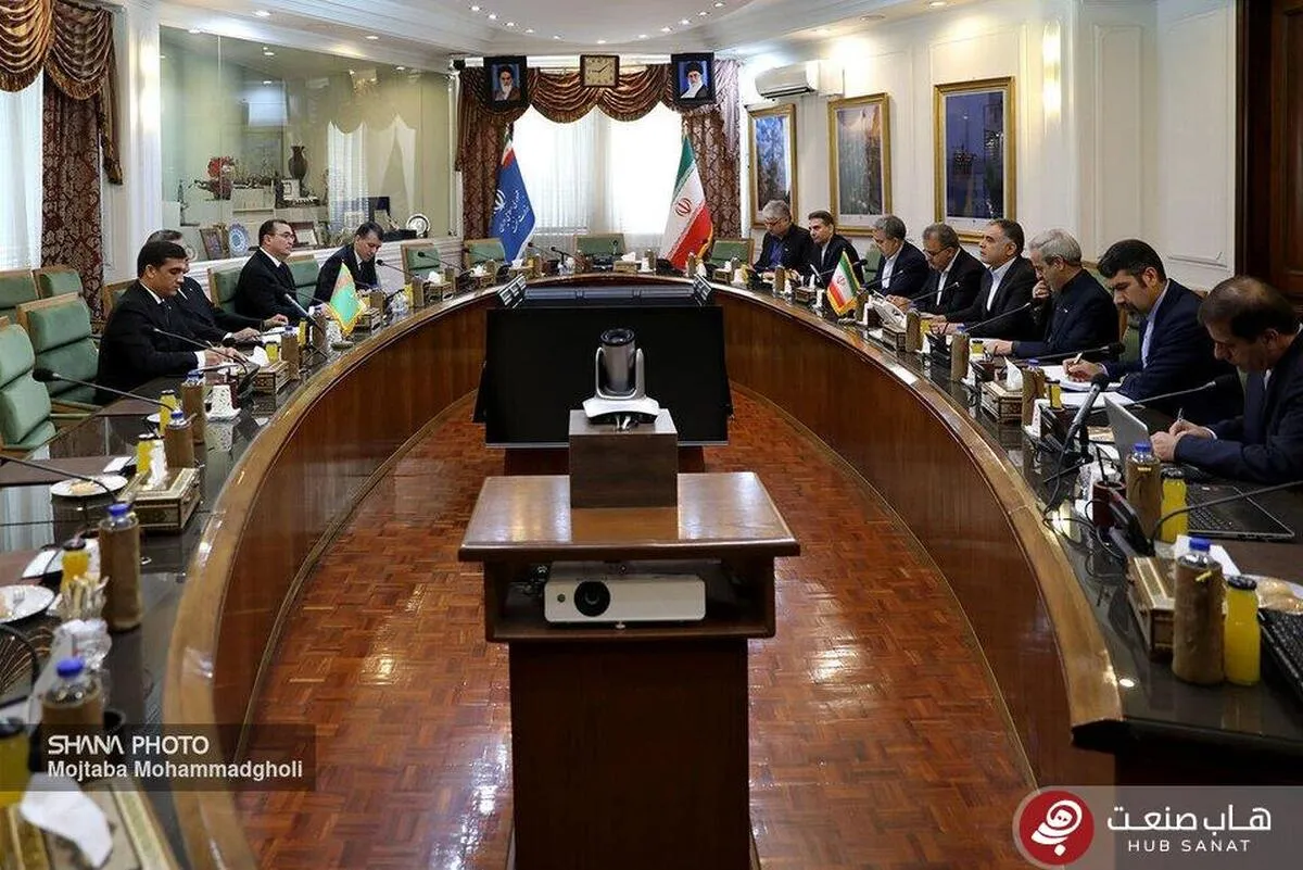 وزیر نفت: دولت چهاردهم به‌دنبال توسعه همکاری‌ها در زمینه انرژی با ترکمنستان است