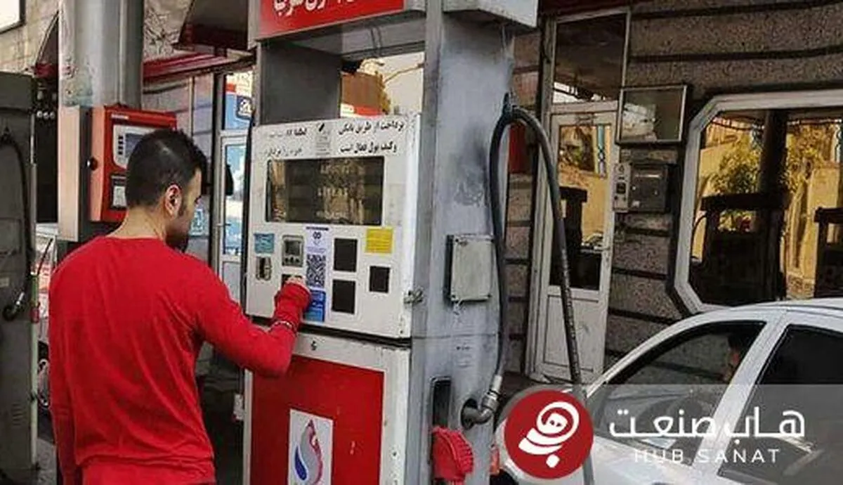 میرسلیم: بنزین را مفت می‌فروشیم و سال بعد باید چند میلیارد دلار وارد کنیم