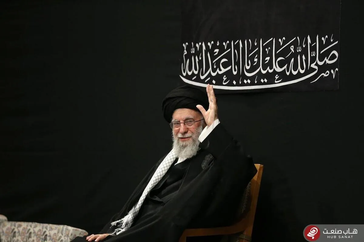 برگزاری مراسم عاشورای حسینی در حسینه امام خمینی(ره) با حضور رهبر معظم انقلاب اسلامی