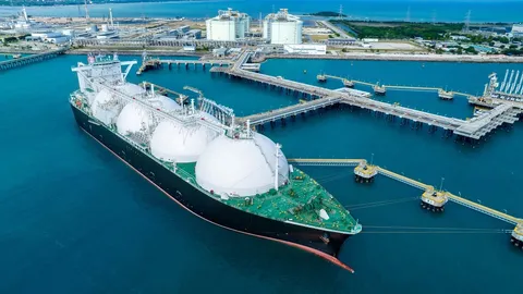 آینده انرژی گاز مایع (LNG) در ایران؛ فرصت طلایی صادرات به بازار‌های جهانی