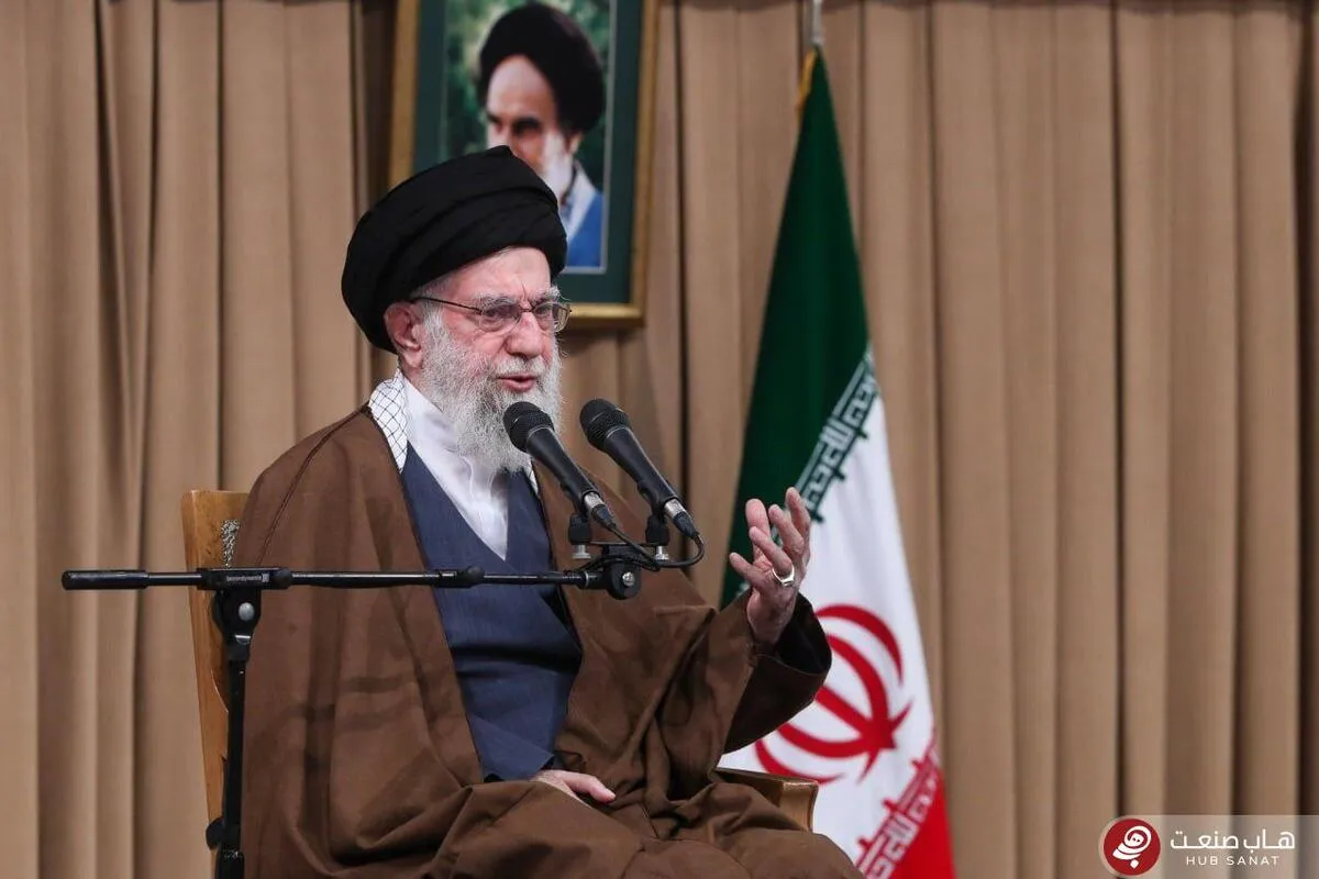 نفت تقریبا مفت در اختیار انگلیس بود/ اشاره رهبر انقلاب به ملی شدن صنعت نفت در دیدار با دانشجویان و دانش‌آموزان