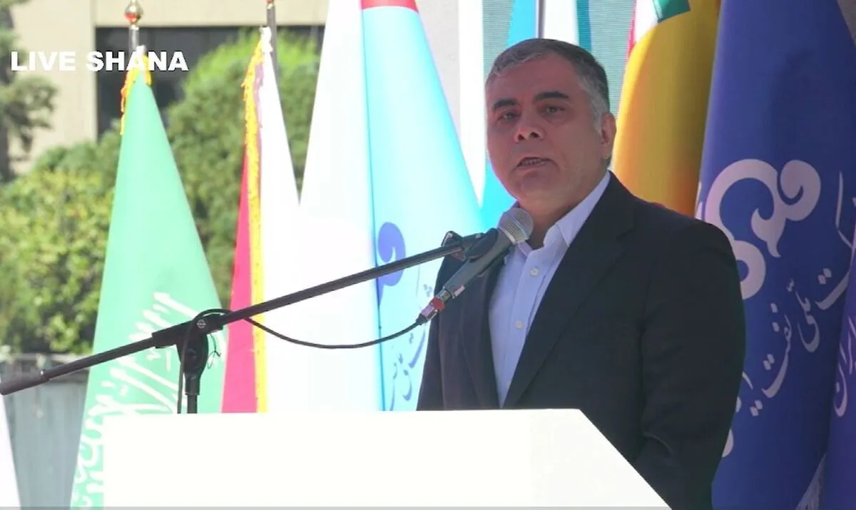تحول در صنعت نفت با سرمایه‌گذاری ۱۰ میلیارد دلاری/ صادرات نفت با وجود تحریم‌ها ادامه دارد