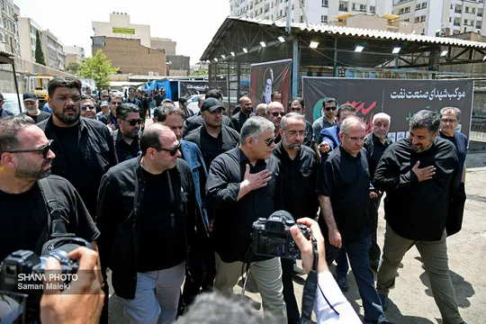 حضور وزیر نفت در موکب شهدای نفت