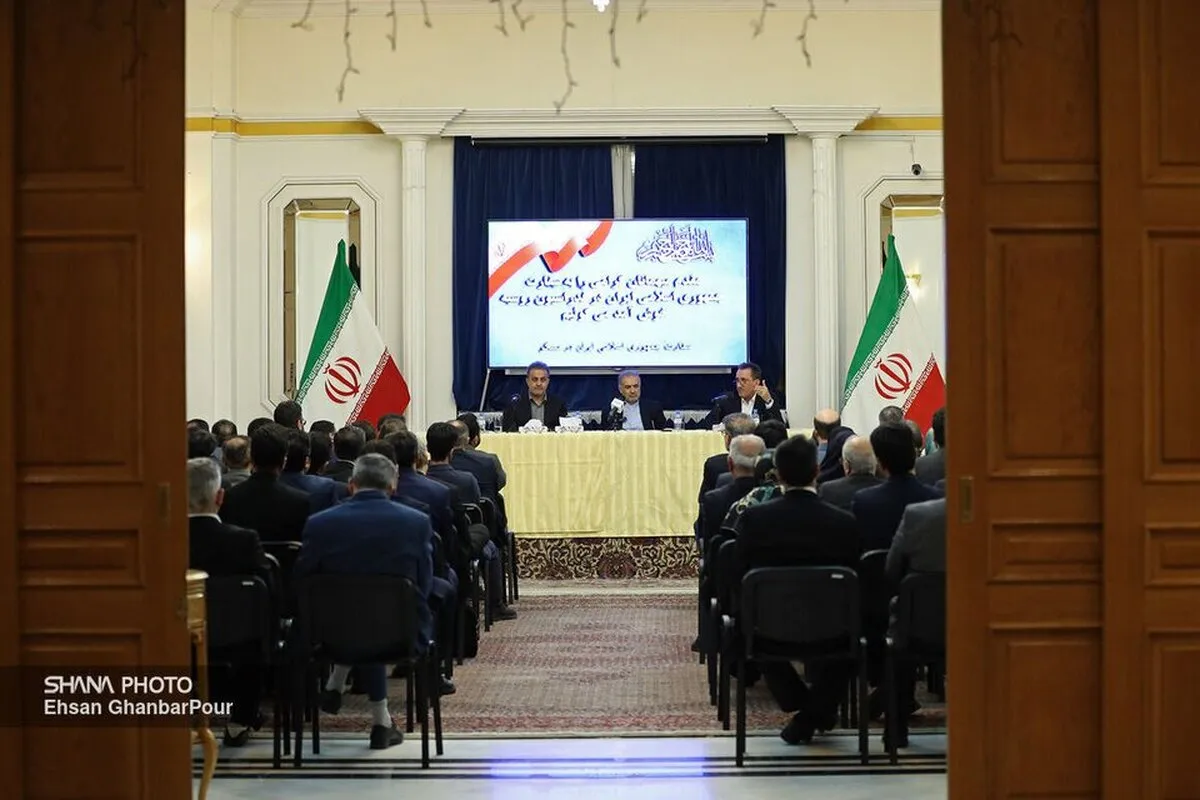 ایران و روسیه به دنبال توسعه همکاری‌های دوجانبه و تقویت مبادلات تجاری