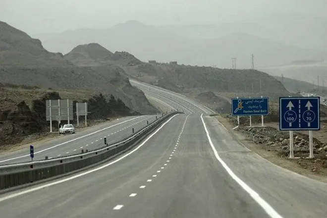 محور اهواز - چذابه در آستانه بهره‌برداری قرار گرفت