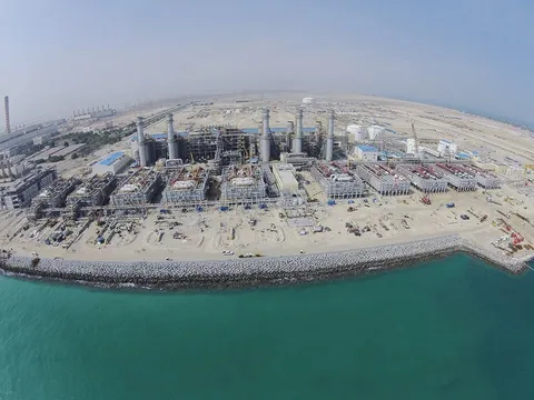 اگر نیروگاه‌های آب شیرین‌کن و منابع برق عربستان نابود شوند، عربستان به عصر حجر باز می‌گردد