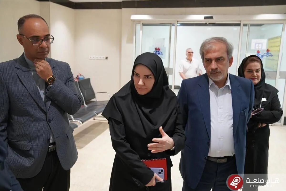 معاون وزیر نفت از بیمارستان صنعت نفت تهران بازدید کرد َ