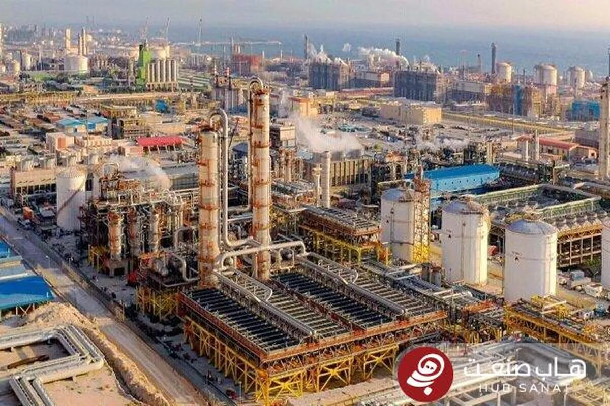 صنعت پتروشیمی در آستانه رسیدن به ظرفیت تولید ۱۰۰ میلیون تن قرار گرفت