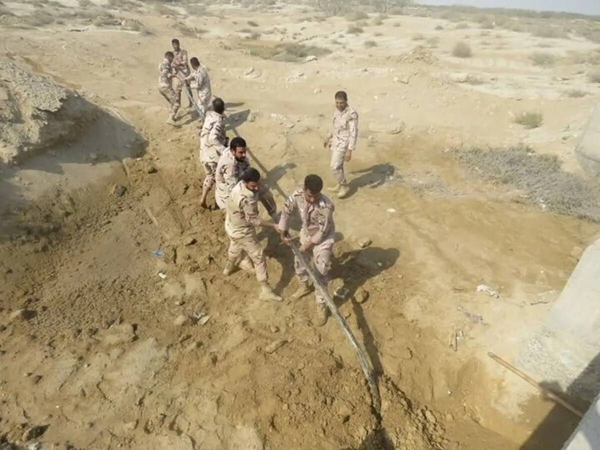 خط لوله هزار و ۲۵۰ متری انتقال سوخت قاچاق در بندر کلاهی منهدم شد
