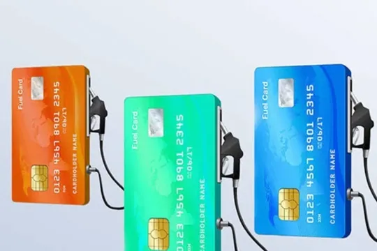 طرح انتقال کارت سوخت به کارت بانکی، هیچ ارتباطی با تغییر قیمت بنزین ندارد