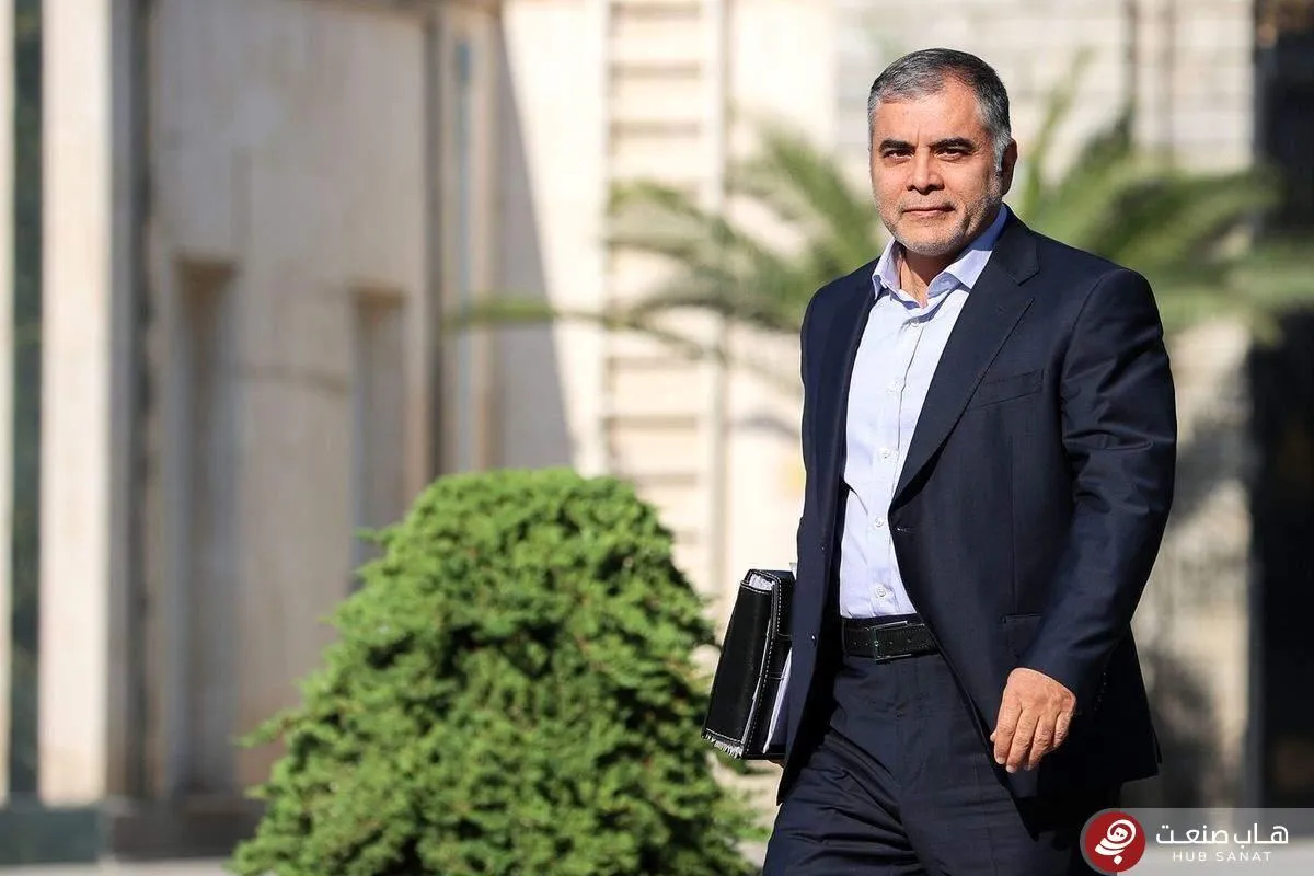وزیر نفت ساعاتی پیش از انبار نفت ری بازدید کرد