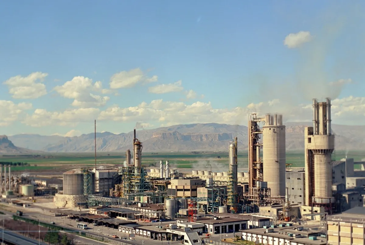 پتروشیمی شیراز؛ ستون تولید مواد شیمیایی جنوب غرب ایران